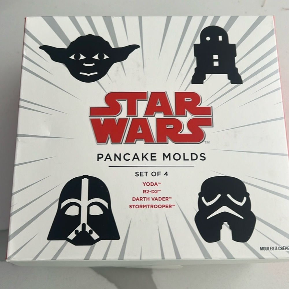 Williams Sonoma Star Wars Pancake Molds